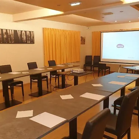 Hotel Centre Château-Thierry