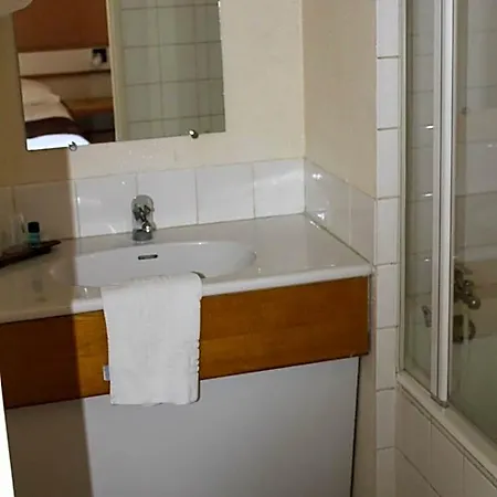 Hotel Centre 2*
