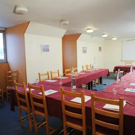 Centre